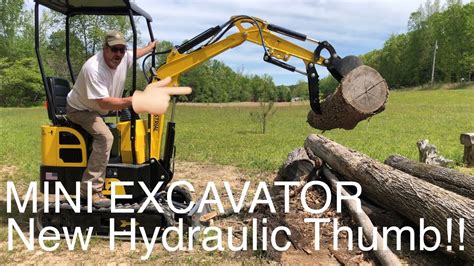 how to operate thumb on kubota mini excavator|installing hydraulic thumb on excavator.